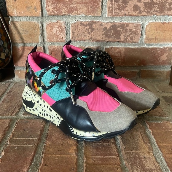 Steve Madden Cliff Multi Color Multi Pattern Sneakers - Picture 1 of 6
